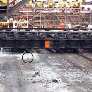 Read more about the article 宏集案例 | 大型金属运输车的位置监测